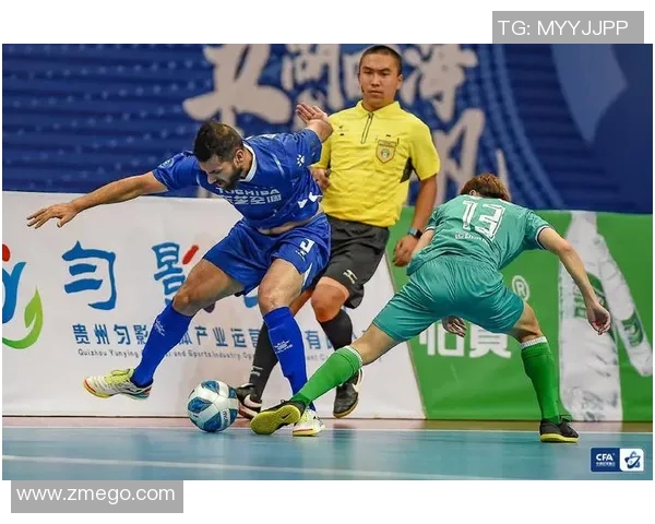 深圳足球队强势领跑联赛积分榜取得63分佳绩引发关注 深圳足球队强势领跑联赛积分榜取得63分佳绩引发关注