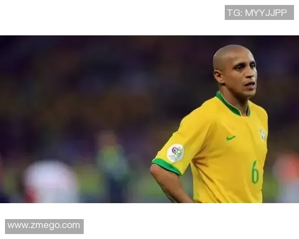 足球明星化身简动漫小人展现球场魅力与风采的奇妙旅程